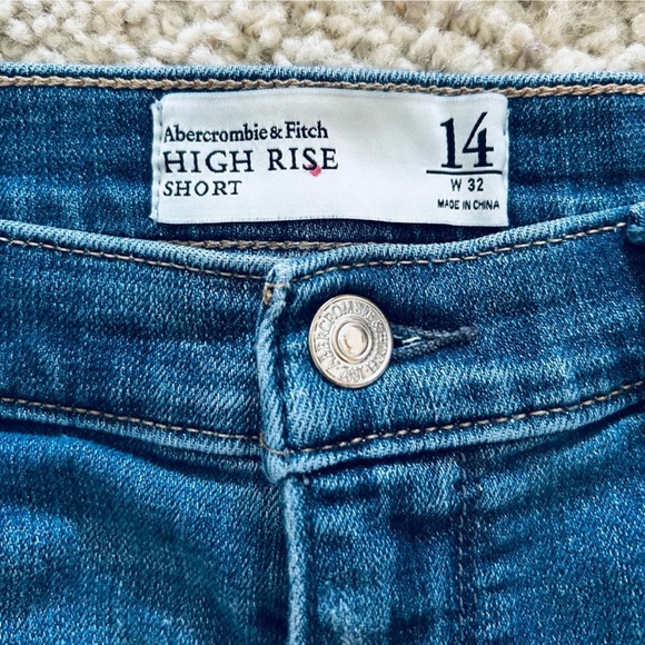 Abercrombie & Fitch jean shorts - Picture 4 of 4